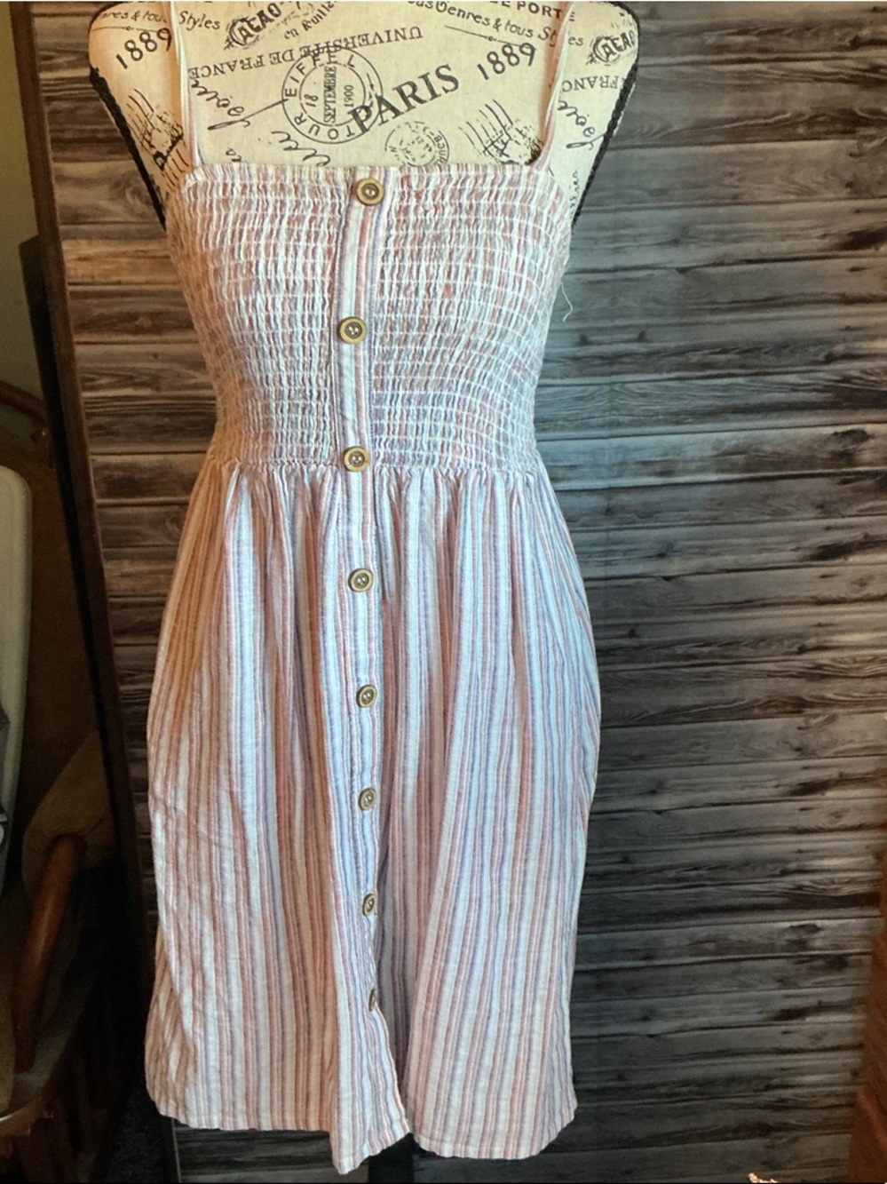 ★ Smocked Stripe Sundress Button Front Spaghetti Strap Dress Medium - Picture 2 of 4
